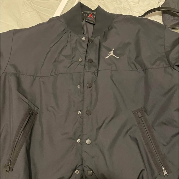 Jordan Bomber - Picture 1 of 1